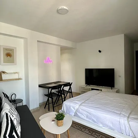 Estudio 500 Metros La Carihuela Playa Torremolinos